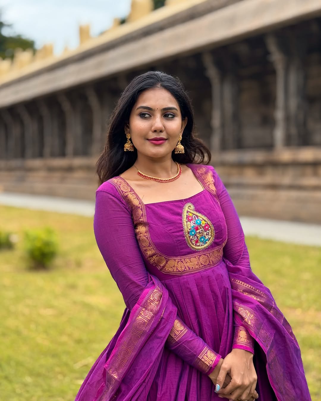 This Gown Blends Heritage With Contemporary Style